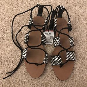 Zara black and white tie up sandals sz6